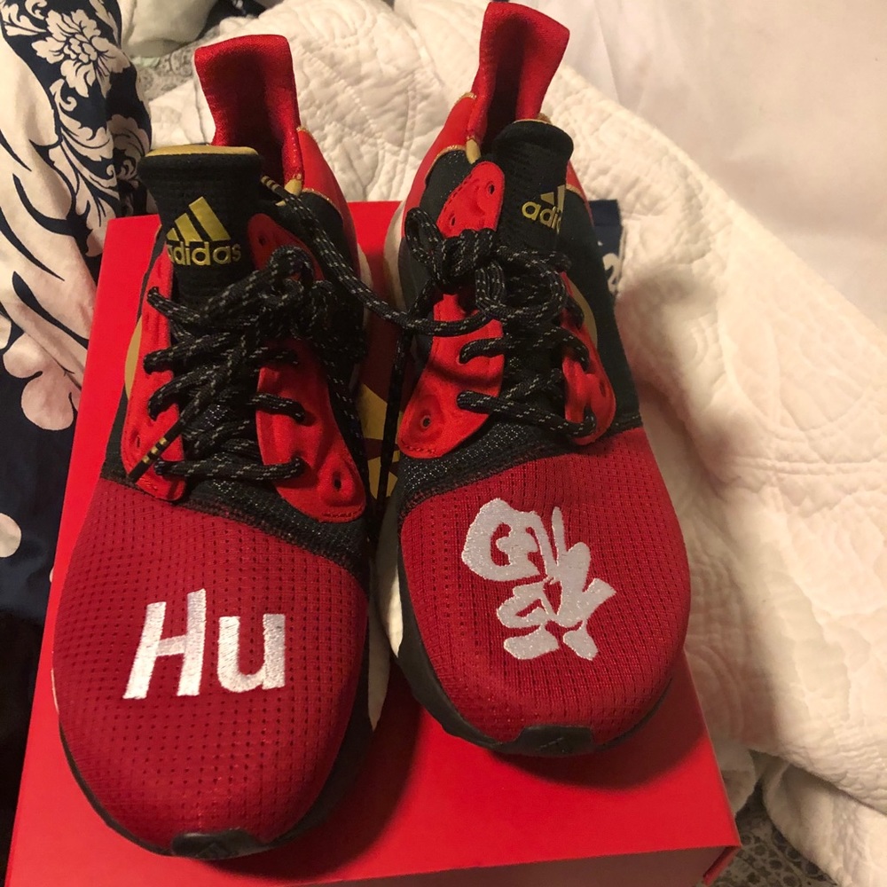 PW adidas
